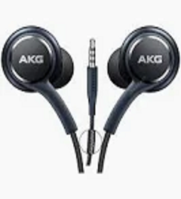 Fone de Ouvido AKG P2